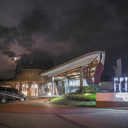 Hotel Neo+ Green Savana Sentul City โบกอร์ ภายนอก รูปภาพ