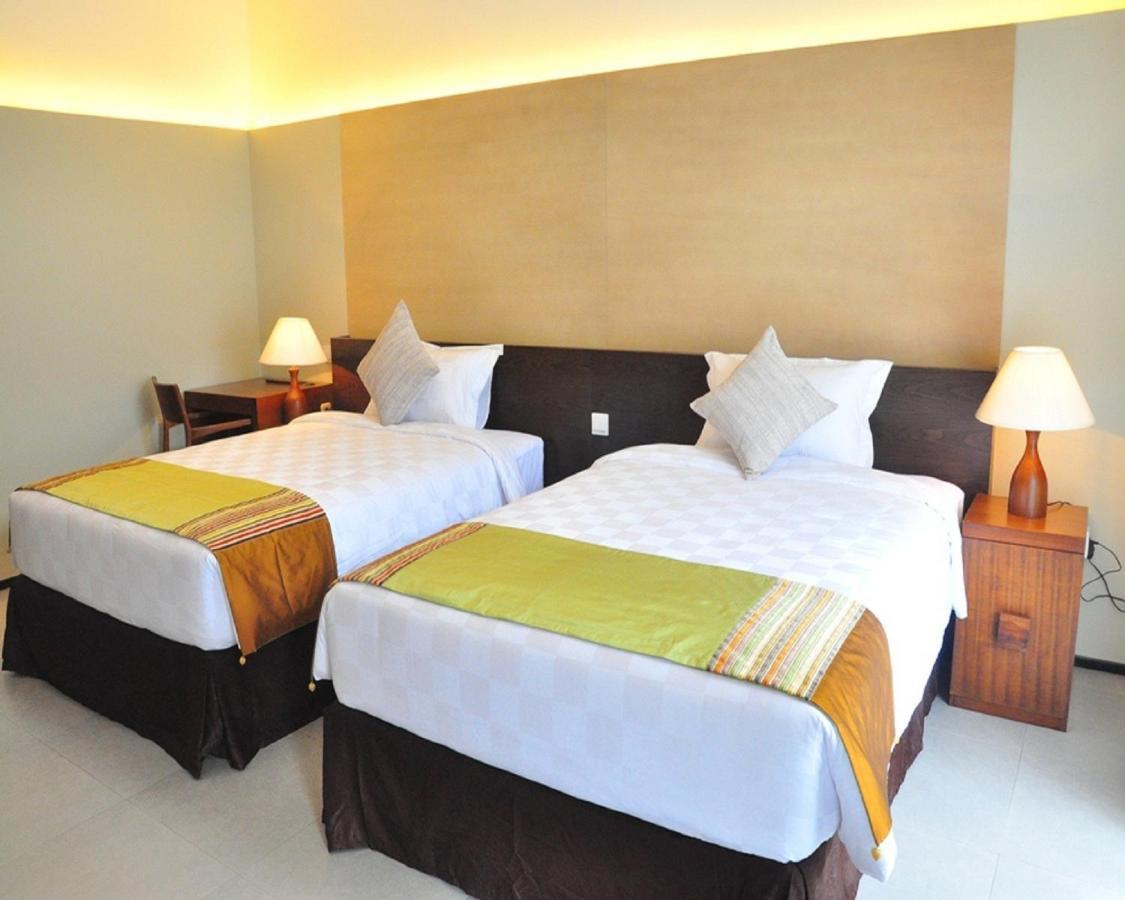 Hotel Neo+ Green Savana Sentul City โบกอร์ ภายนอก รูปภาพ